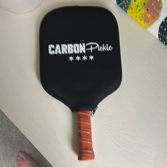 Pickleball Paddle - Like New!! - Picture 1 of 7